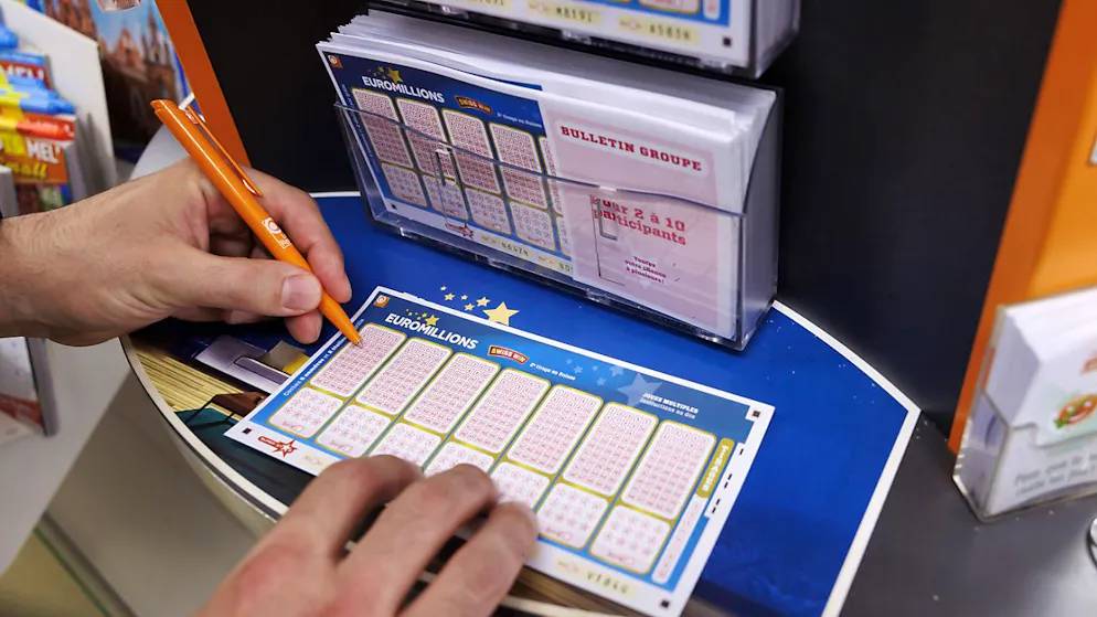 Lors du prochain tirage mardi, 157 millions de francs seront en jeu. (image symbolique)