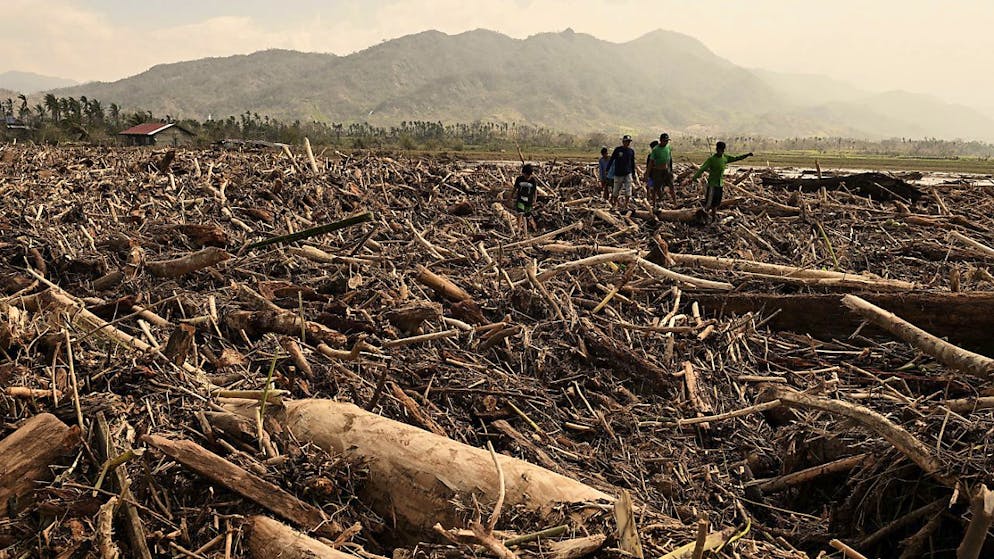 Man-yi sera la sixième tempête majeure à frapper les Philippines en un mois.