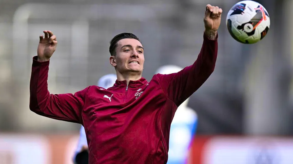 Cédric Zesiger travels with the national team to Spain.