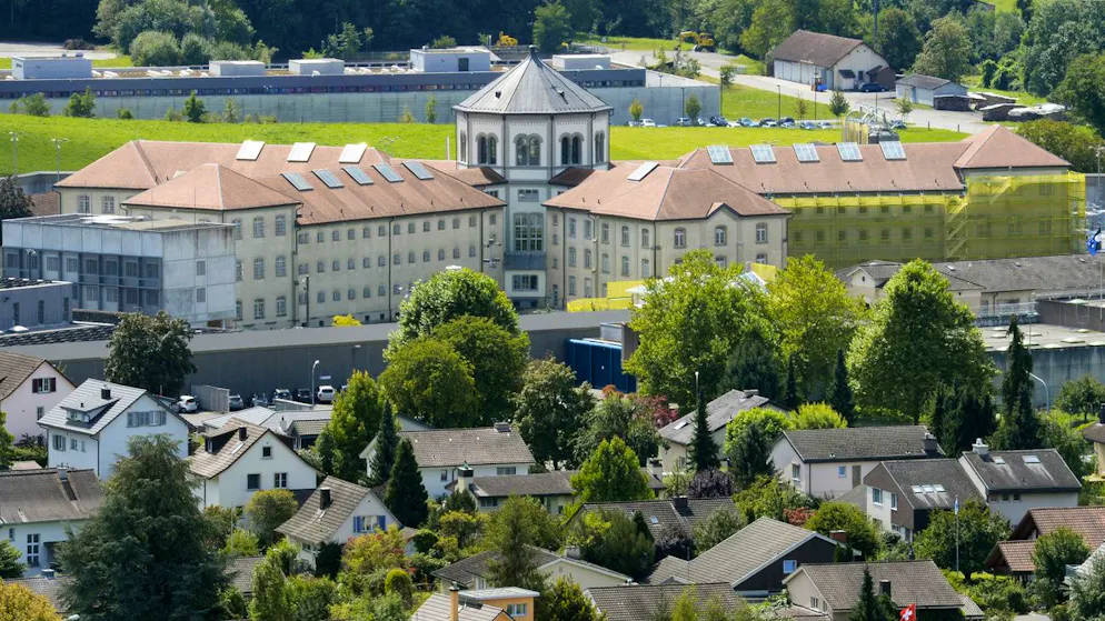 Residential addresses unknown. Aargau criminals disappear during community service