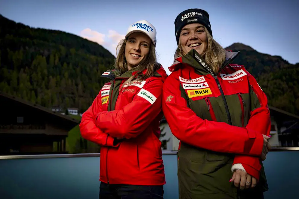 Skiracers Camille Rast and Melanie Meillard of Switzerland pose during a press conference at the FIS Alpine Skiing World Cup season opener, in Soelden, Austria, Thursday, October 24, 2024. (KEYSTONE/Jean-Christophe Bott)