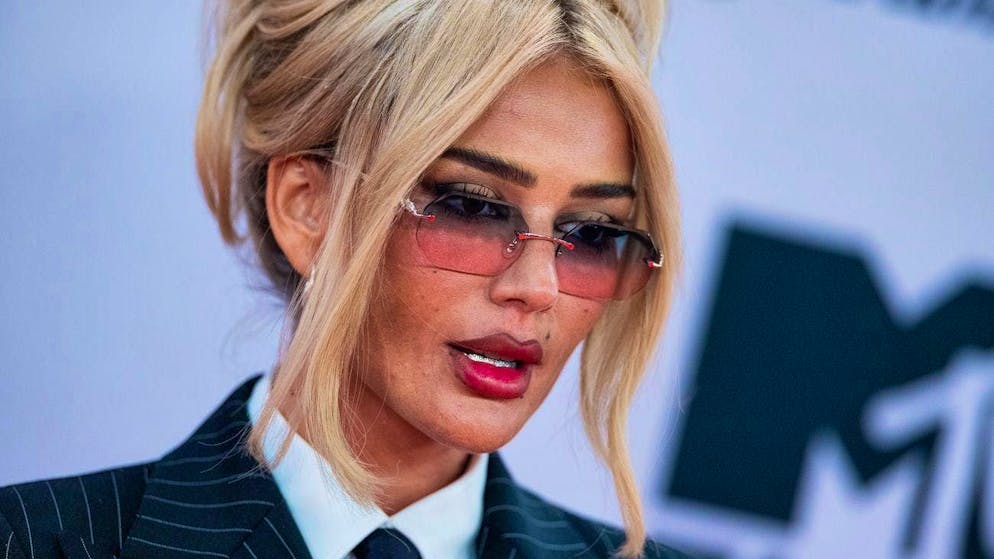 "My dream was always to get married young, have five children with the same man and make it through life with him to the end": Loredana, rapper.