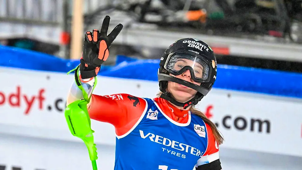 Mikaela Shiffrin superior - Rast and Meillard convince - Gallery. Camille Rast impresses with 5th place