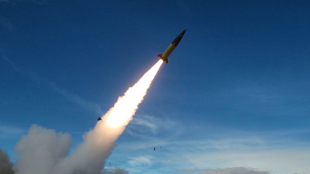 Gli Atacms saranno messi a disposizione dell'esercito ucraino.