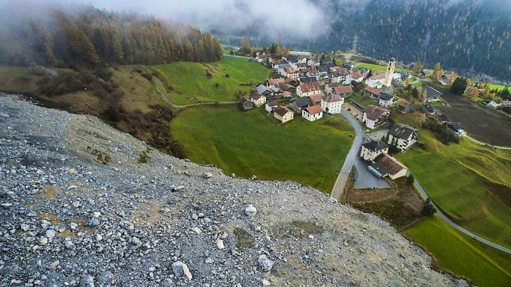 The Graubünden village of Brienz may no longer be entered from Sunday - Gallery. A rock avalanche threatens the Grisons mountain village of Brienz. (archive picture)