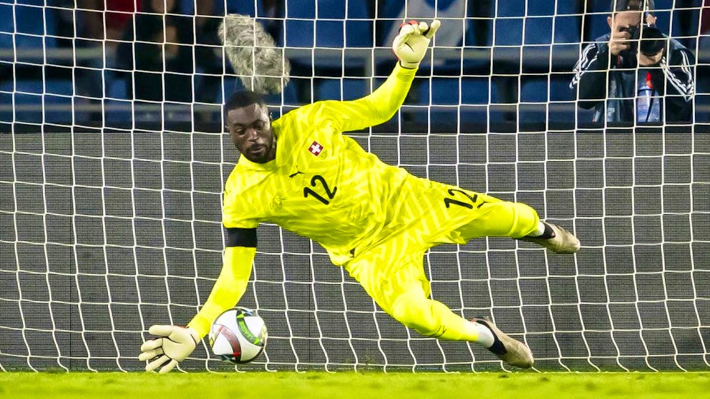 Yvon Mvogo showed his class.