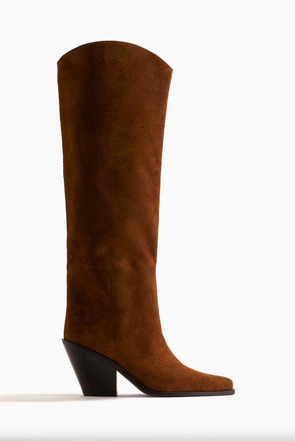 Shoe trend 2: Cowboy boots. Knee-high leather boots from H&M for 179 francs.