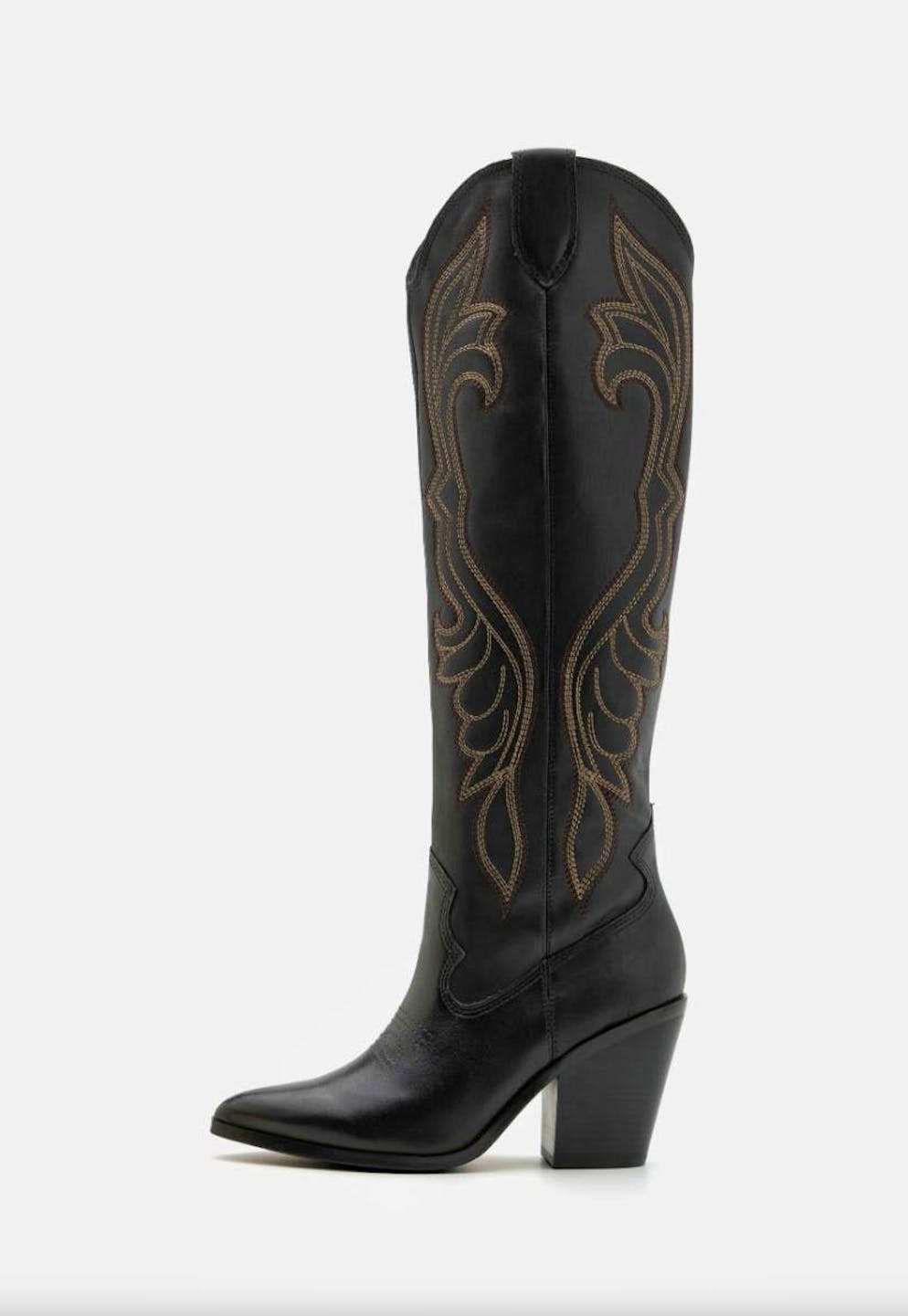 Shoe trend 2: Cowboy boots. "Alamo" boots from Aldo for 165 francs, via Zalando.