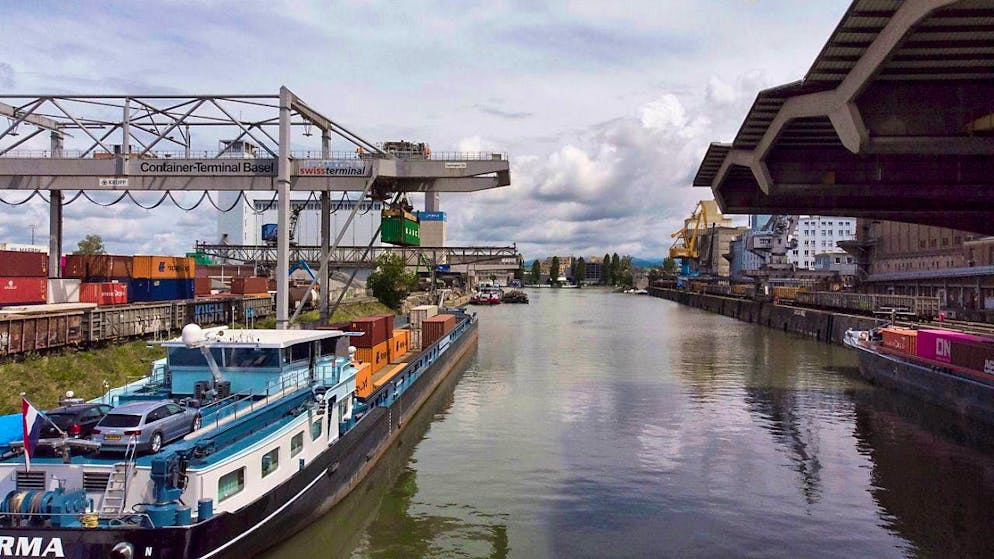 Exports climb to record levels in October thanks to the chemical and pharmaceutical sectors (symbolic image)