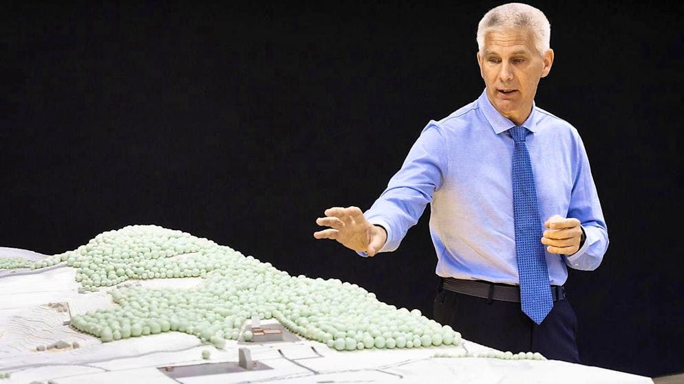 The National Cooperative for the Disposal of Radioactive Waste (Nagra) with its CEO Matthias Braun submits the general license application to the federal government on Tuesday. (archive picture)