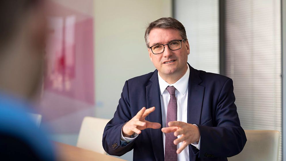 I tempi sono cambiati, la Posta crea il servizio pubblico del futuro, sostiene Levrat.