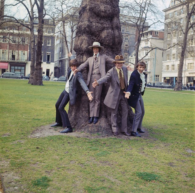 Sänger Der Bee Gees 4 Buchstaben Colin Petersen wurde 78: Der Schlagzeuger der Bee Gees ist tot | blue News