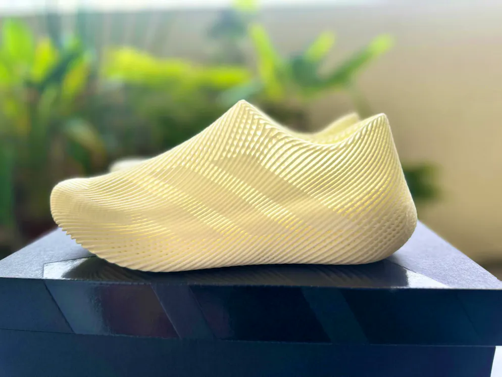 This is what the competitor product from Adidas looks like.