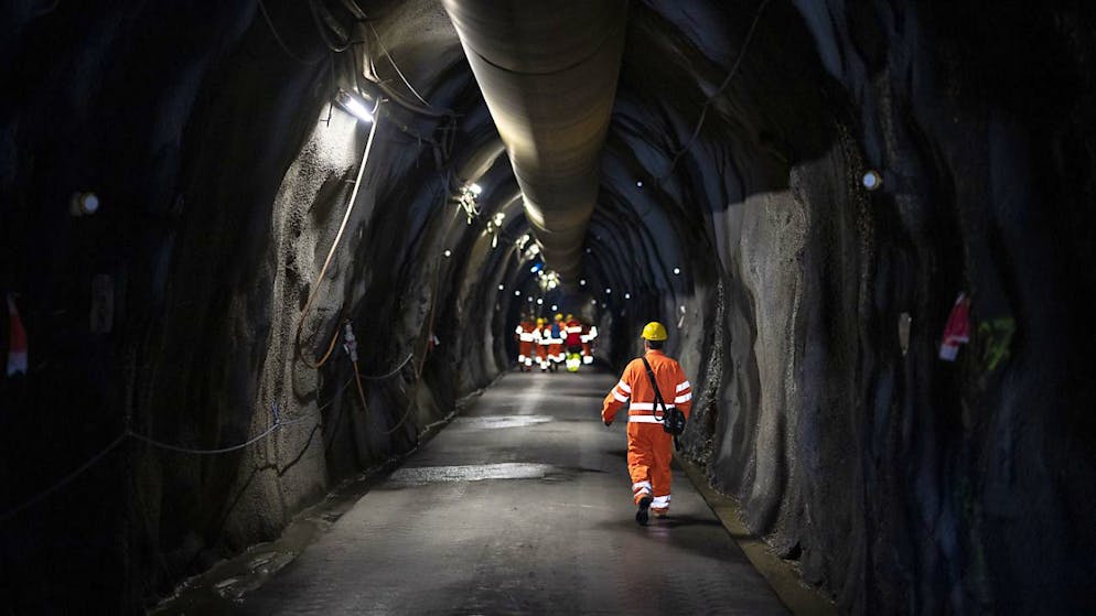 Sotto il paese di Brienz (GR) si sta costruendo un cunicolo di drenaggio. (immagine d'archivio)