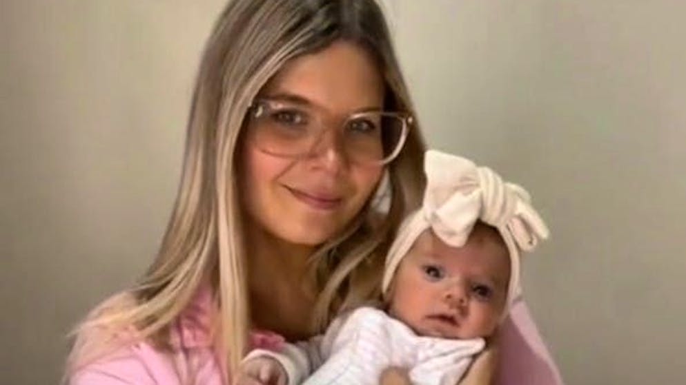 Ecco cos'ha fatto. Mamma influencer droga la sua bambina per ottenere soldi e follower