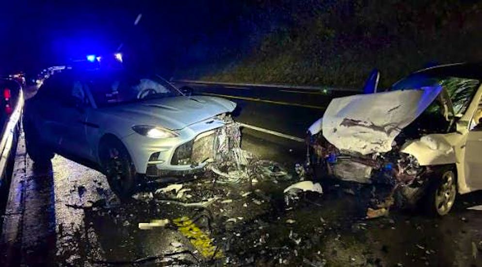 A naked Belgian man crashes into an Alfa Romeo in the canton of Aargau.