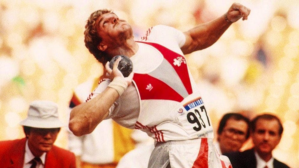 Swiss shot putter Werner Günthör wins the bronze medal at the Summer Olympics in Seoul in September 1988. (KEYSTONE/Str)
