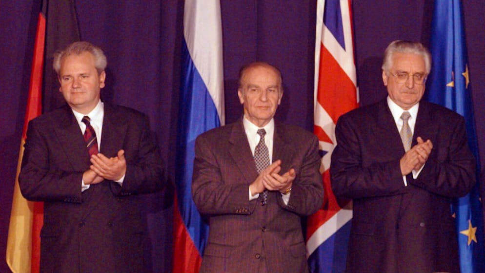 Slobodan Milosevic, Alija Izetbegovic e Franjo Tudjman