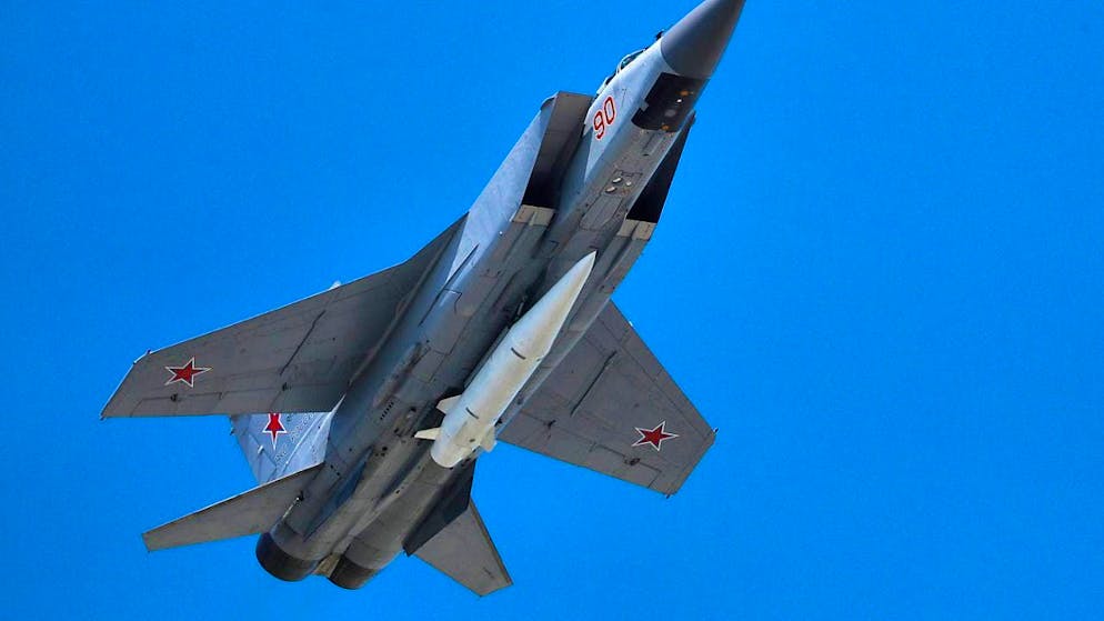 ARCHIVE - A Russian hypersonic missile of the "Kinshal" type has hit the Dnipropetrovsk region. Photo: Pavel Golovkin/AP/dpa