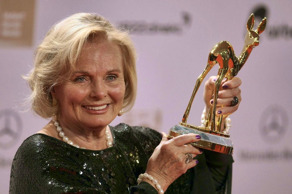 Actress Ruth Maria Kubitschek with the 2011 Bambi trophy. The German actress last lived in Ticino. She died on June 1, 2024 at the age of 92.