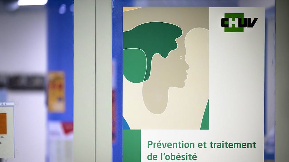 Le fait que l'obésité puisse être traitée n'exclut plus un droit aux prestations de l'AI. (archives)