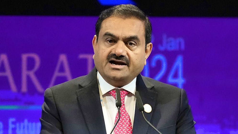 Indian impregnator Gautam Adani