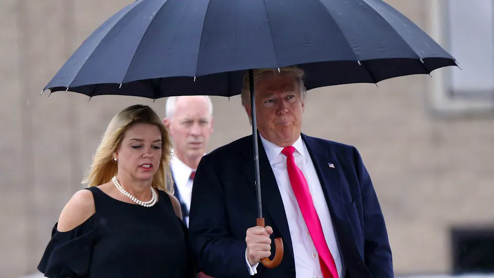Was du über Pam Bondi wissen musst. Eine alte Bekannte soll Donald Trumps Justizministerin werden