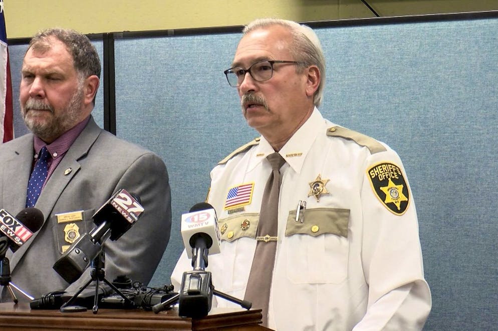 The time of the notice has not yet been officially released: Green Lake County Sheriff Mark Podoll plans to announce that the case has been suspended.