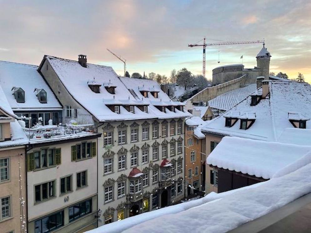 Wintereinbruch Schweiz November 2024. Schaffhausen erwacht unter einer Schneedecke. 