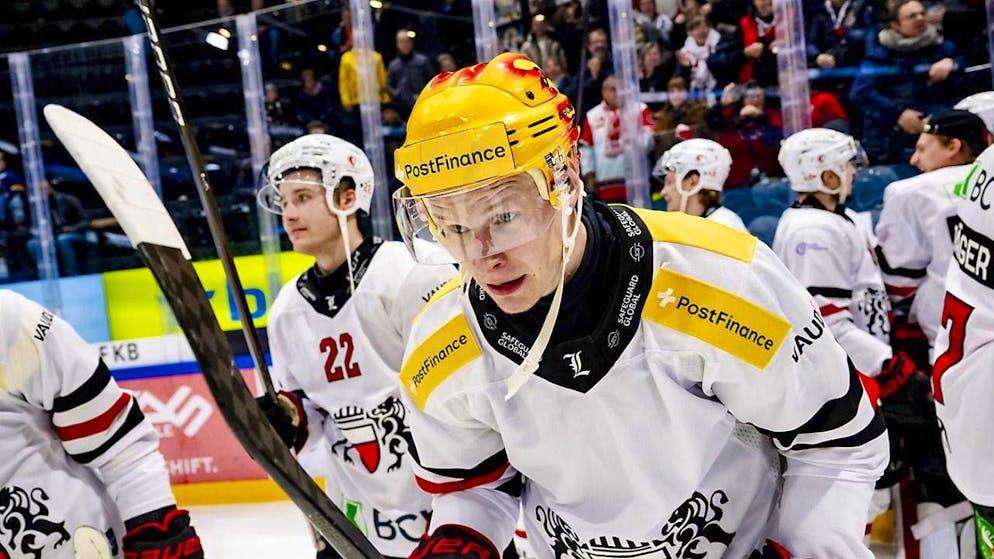 Leonardo Genoni leads Zug to away win in Biel - Gallery. After four defeats, Lausanne are delighted with their 3:2 away win (after trailing 0:2) against Freiburg