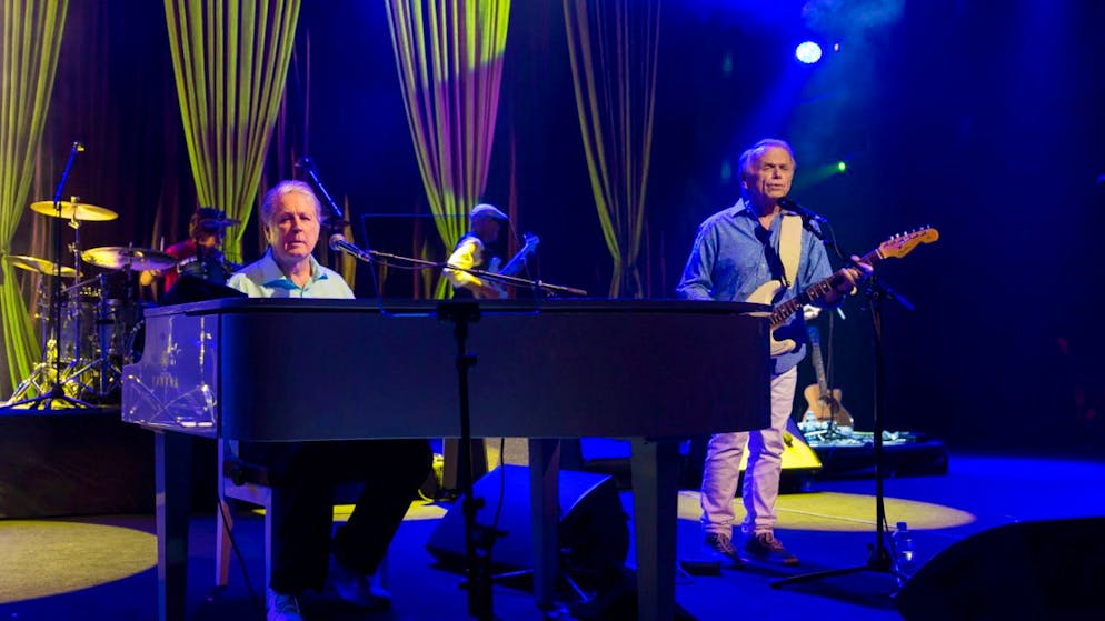Les Beach Boys, ici lors d'un concert à Montreux en 2017, joueront à Sion sous les étoiles l'été prochain (archives).