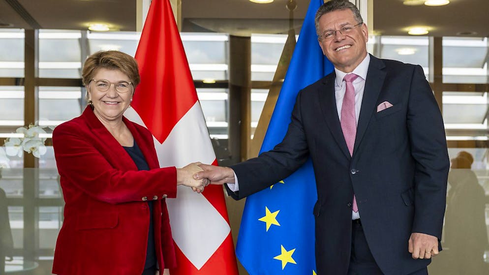 In marzo, Maros Sevcovi aveva incontrato a Bruxelles la presidente della Confederazione Viola Amherd (immagine d'archivio)