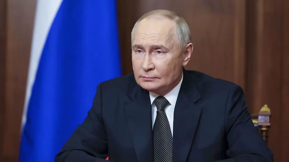 Le président Vladimir Poutine a annoncé jeudi que la Russie avait lancé un nouveau missile balistique de moyenne portée (archives).