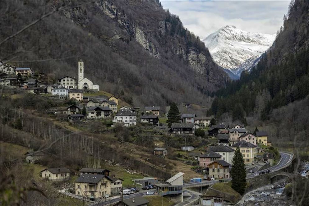Veduta di Arvigo, frazione di Calanca