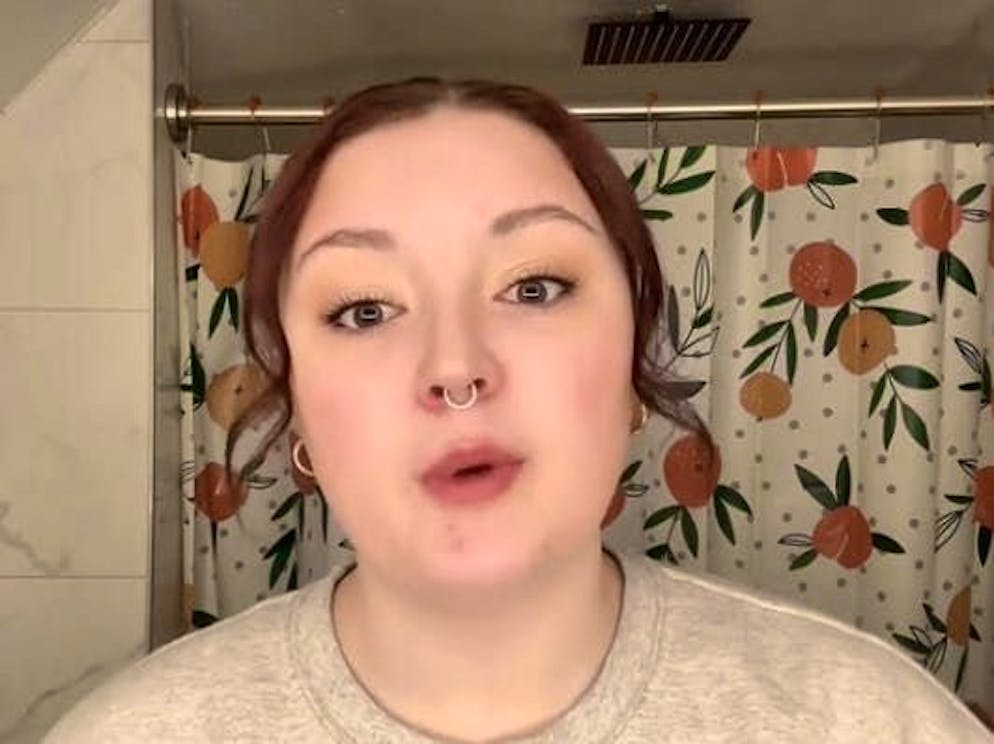 Jenna Rose explique sur Tiktok comment un Cold case vieux de 25 ans a été résolu grâce à un test ADN.