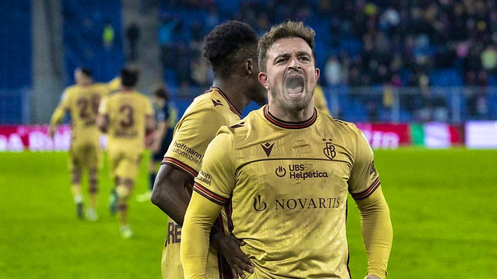 Xherdan Shaqiri shot FC Basel to the top of the table