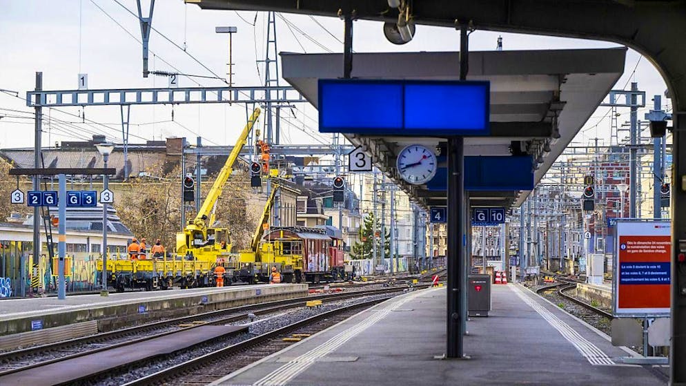 Not a single passenger train passed through Geneva's Cornavin station for twenty hours.