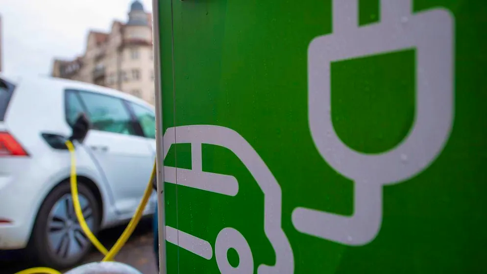 One in four new cars purchased in California is an electric or hybrid vehicle. (Archive image from Germany)
