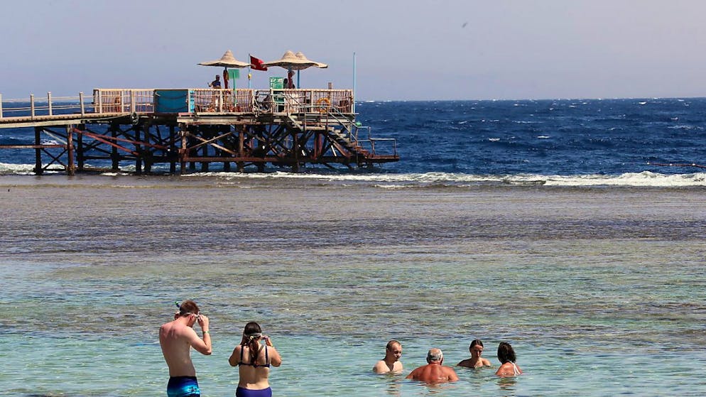Disastri, Incidenti. Egitto: naufragio di turisti nel Mar Rosso, circa 30 dispersi
