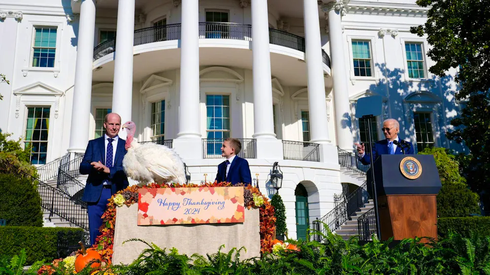 Biden pardons turkeys before Thanksgiving - Gallery. The pardoning of turkeys by the President has a long tradition. 