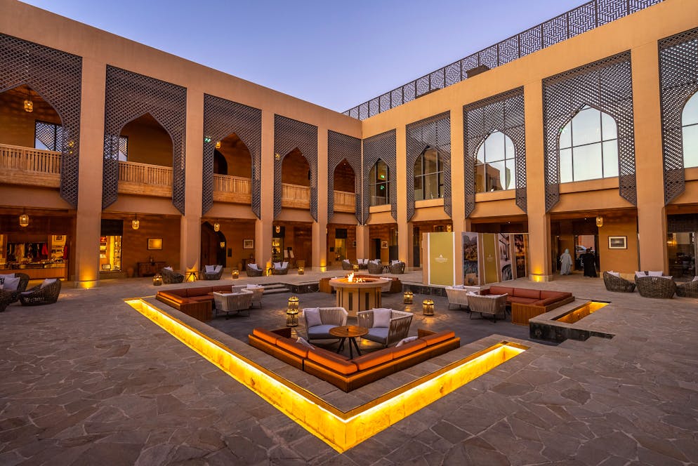 Reisebericht Oman. Das Bergresort von Anantara liegt in der Nähe von Nizwa und befindet sich auf dem einzigartigen Saiq-Plateau des berühmten grünen Berges im Al-Hajar-Gebirge.