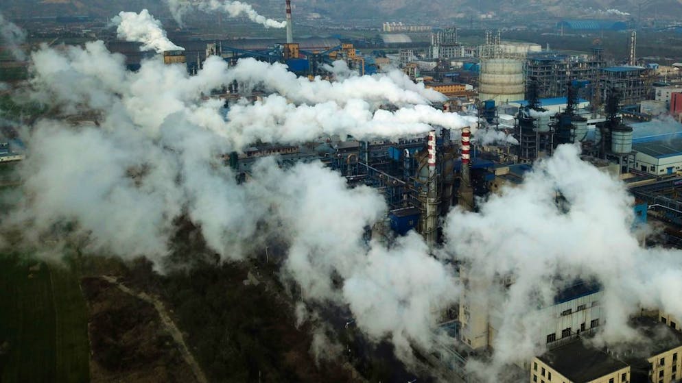 Au contraire de Glencore, Anglo American saute le pas d'une sortie du charbon sidérurgique, contributeur majeur aux émissions mondiales de CO2. (Archive)