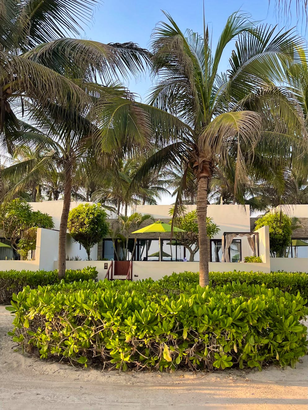 Reisebericht Oman. Das Hotel hat mehr Villen und Suiten als Zimmern.