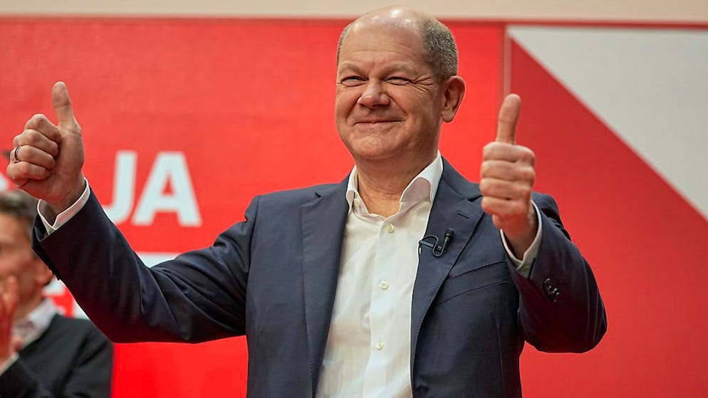 Il cancelliere uscente Olaf Scholz sarà il candidato dell'SPD alle elezioni anticipate in Germania