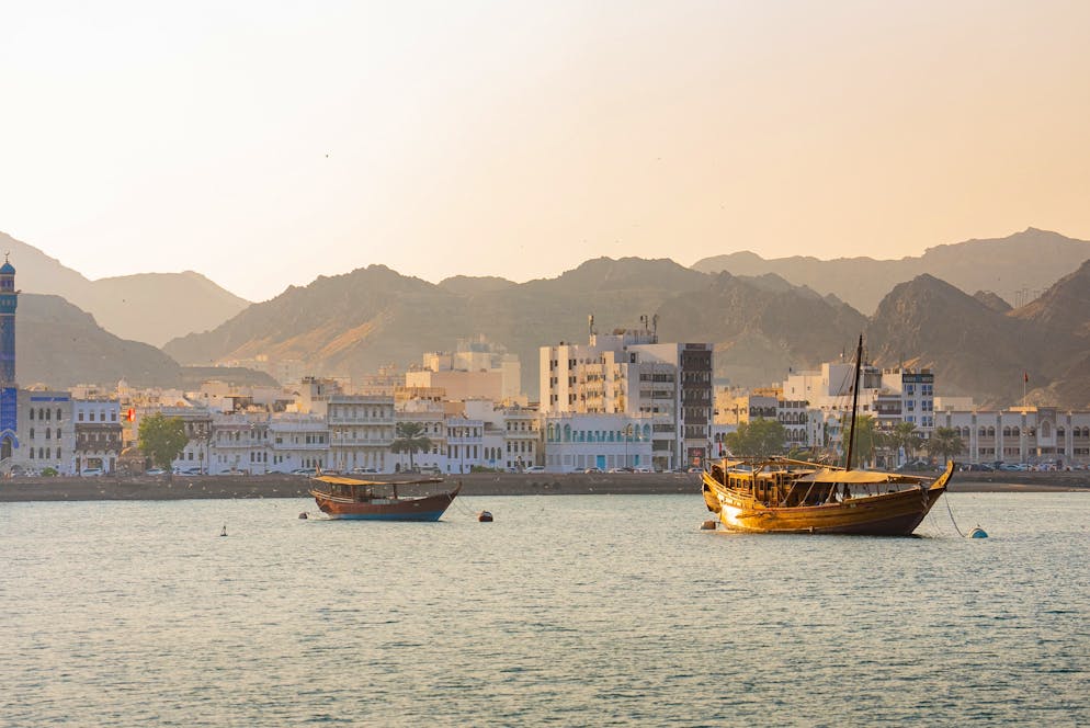 Reisebericht Oman. Der Stadtteil Mutrah beherbergt den grössten Hafen des Landes. 