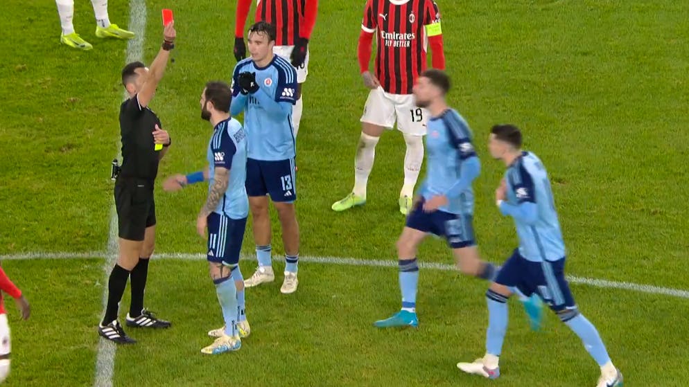 Curious scene in the video. Bratislava's Tolic claims to have been sent off within 10 seconds