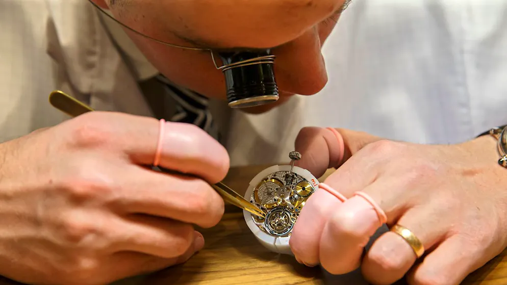 Plus de 160 ateliers horlogers contaminés au radium ont été assainis ces dernières années (illustation).