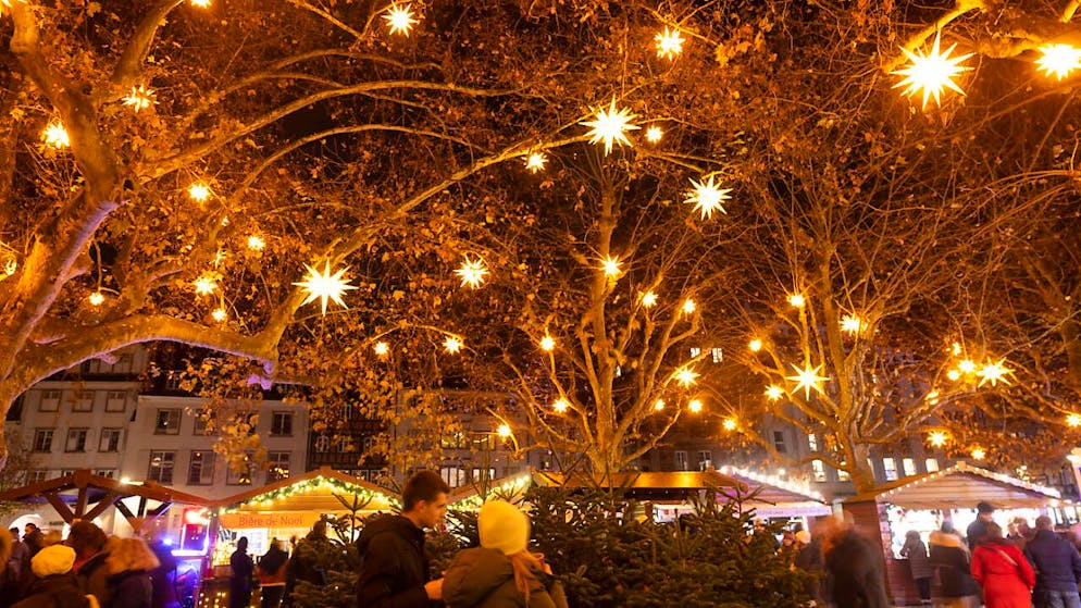 Traditions. Vin chaud et chalets de retour à Strasbourg pour le marché de Noël