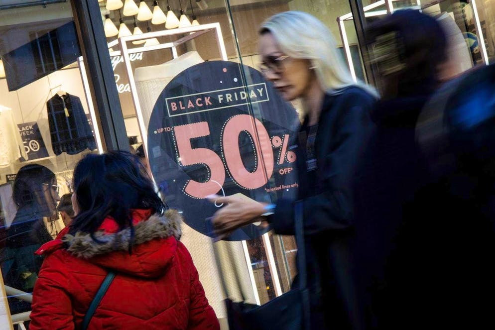 Expert on Black Friday madness. On Black Friday, retailers lure shoppers online and in stores with supposedly high discounts.