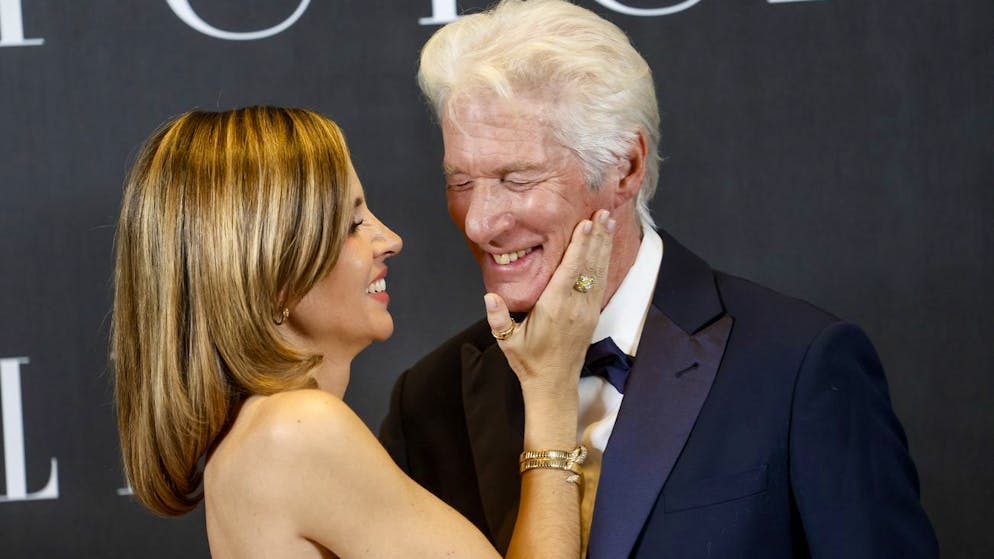 Pretty Men. Richard Gere scherza: «Al nostro primo incontro mia moglie pensava fossi George Clooney»